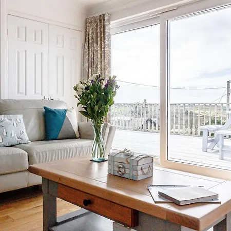 4 Bed In Tintagel 75335 Forrabury